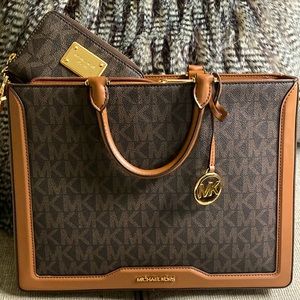 NEW Michael Kors brown shoulder bag AND used matching wallet